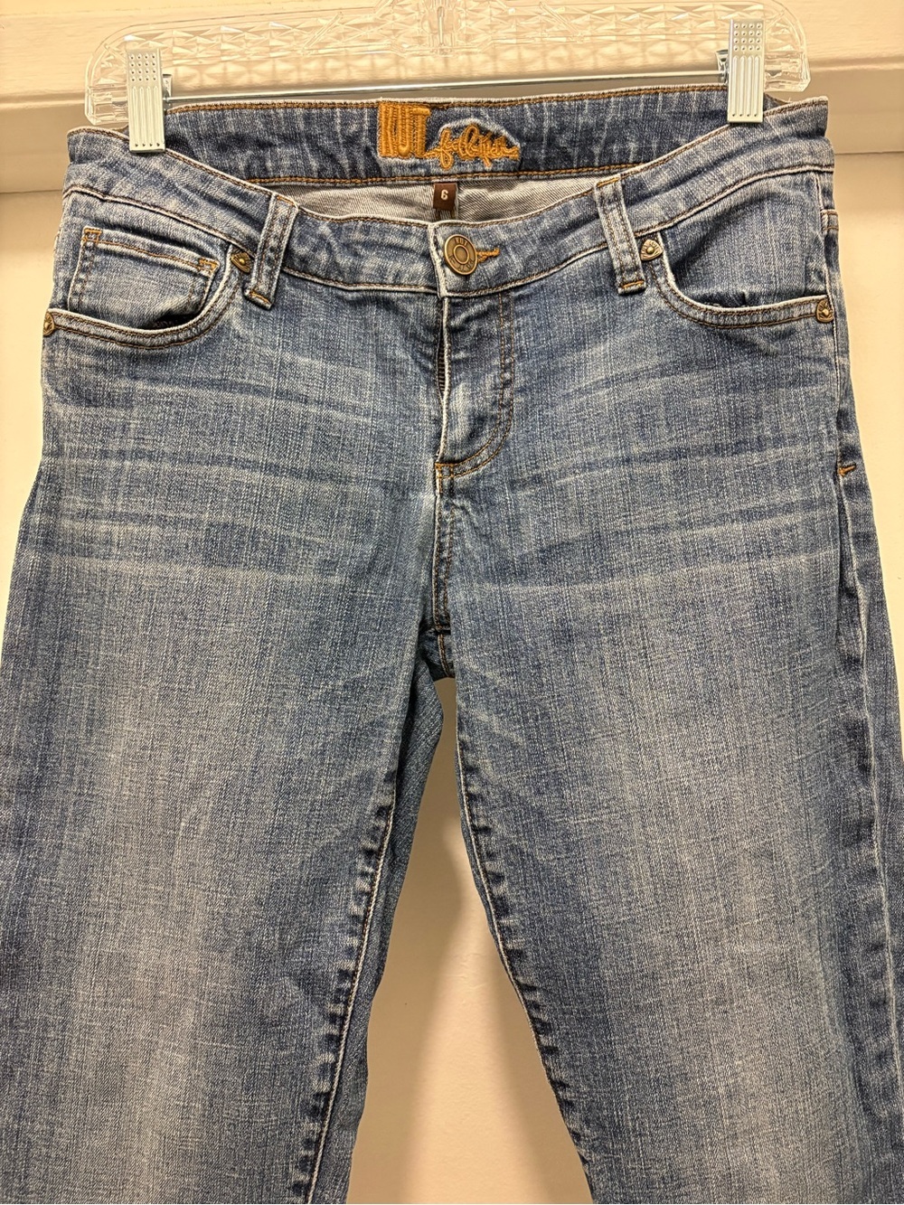 Kut from the Kloth Cameron Straight Leg Crop Jeans Blue Wash, Cuffed Women’s 6 - Picture 5 of 15